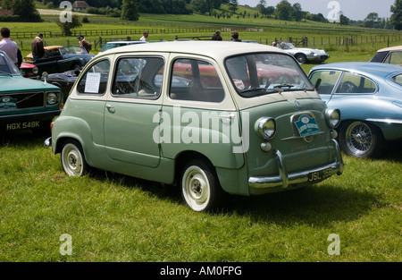 Fiat 600 Heckmotor Multipla 1960 s Familienauto Italys größte Auto-Herstellers Stockfoto