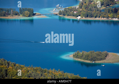 Blick vom Pyramidenkogel Wörthersee Lake, Poertschach Landspitz, Kärnten, Österreich Stockfoto