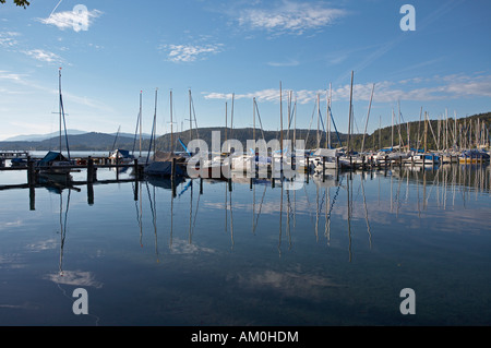 Marina in der Nähe von Maria Loretto, Klagenfurt, Wörthersee, Kärnten, Österreich Stockfoto