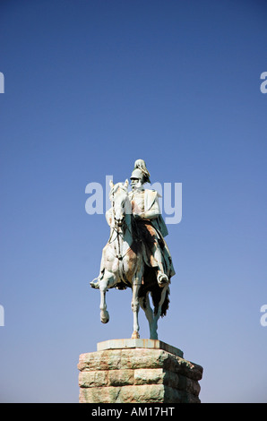 Reiterstandbild Kaiser William I auf Hohenzollern Brücke, Köln, Nordrhein-Westfalen, Deutschland Stockfoto