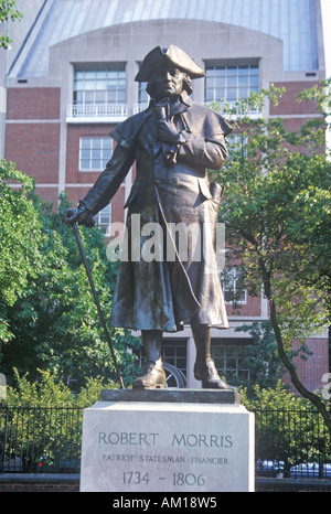 Bronzestatue des Gründungsvater und Revolution Finanzier Robert Morris in der Altstadt von Philadelphia Pennsylvania Stockfoto
