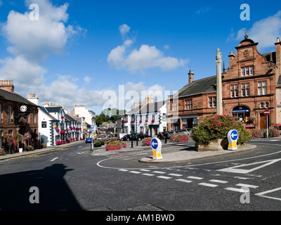 Marktplatz und Hauptstraße in Melrose schottischen Grenzen UK Stockfoto