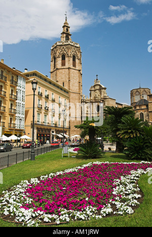 Plaza De La Reina und Turm der Kathedrale, Stadt von Valencia, Spanien, Europa Stockfoto