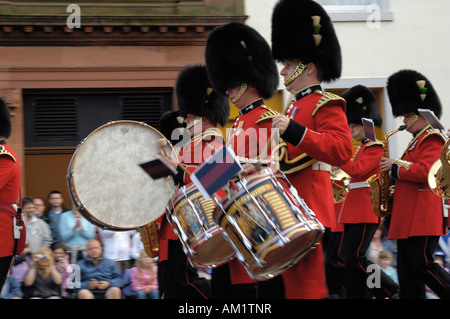 Welsh Guards bei Flutlicht Tattoo, Kirkcudbright, Dumfries and Galloway, Schottland Stockfoto