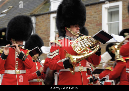 Welsh Guards bei Flutlicht Tattoo, Kirkcudbright, Dumfries and Galloway, Schottland Stockfoto