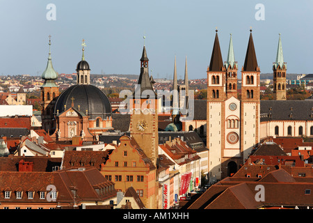 Neumünster Kirche, altes Rathaus, Dom, Würzburg, Franken, Bayern, Deutschland Stockfoto