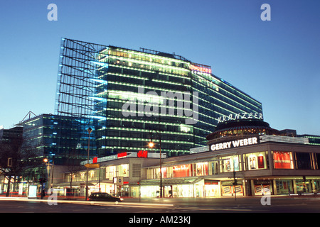 Neues Kranzler Eck und Cafe Kranzler, Berlin, Deutschland Stockfoto