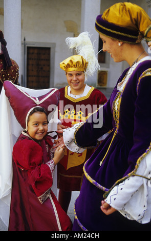 Krönung von Isabella i. von Kastilien im Alcazar Burg Mittelalter FESTIVAL in SEGOVIA Spanien Stockfoto