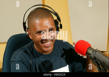 Radio-Moderator von Bush Radio, Cape Town, Südafrika Stockfoto