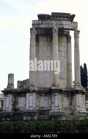 Geographie/Reisen, Italien, Rom, Forum Romanum, Tempel der Vesta, erbaut: ca. 191 AD, Additional-Rights - Clearance-Info - Not-Available Stockfoto