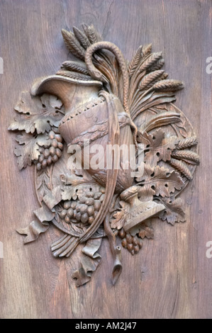 Relief auf der Tür des Palazzo Vecchio in Florenz Italien Stockfoto