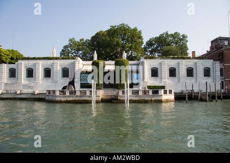 Palazzo Venier dei Leoni die Heimat der Peggy Guggenheim-Sammlung moderner Kunst auf den Canal Grande Venedig-Italien Stockfoto