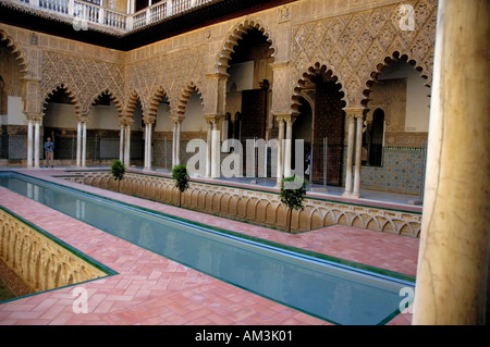 Im Inneren der Alcazar von Sevilla, Patio De Las Huasaco, Sevilla, Spanien Stockfoto