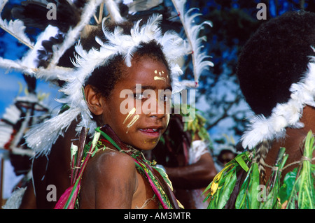 Ein Kind singen in Mount Hagen kulturelle zeigen Stockfoto