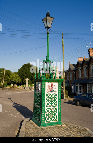 Alte Dorf-Wasser-Pumpe in das Dorf Hemyock, Devon, UK Stockfoto