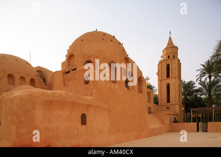 Ägypten, westliche Wüste, Wadi Natrun, koptische Kloster von Saint Pschoi (Deir Anba Pischoi) Stockfoto