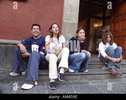 Jugendliche in Mexiko-Stadt Stockfoto