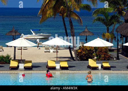 Mauritius Insel, Ostküste, Schwimmbad des kaiserlichen Sofitel Hotels in Wolmar (Flic En Flac) Stockfoto