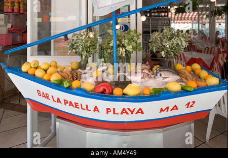 Strandrestaurant, Playa del Bajondillo/Playa de Playamar, Torremolinos, Costa Del Sol, Andalusien, Spanien Stockfoto