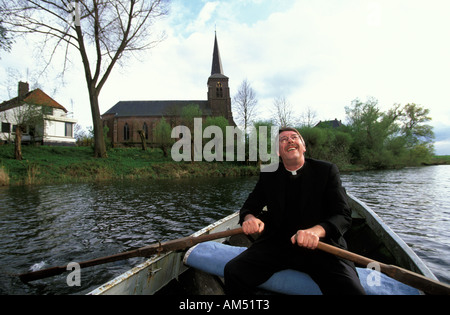 Der Pfarrer der Kirche Kekerdom Millingerwaard Stockfoto