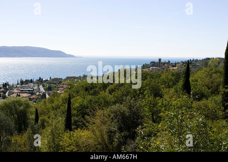 Blick auf den Süden des Gardasees, Italien Stockfoto