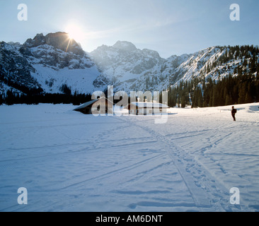 Rhontaler Alm im Winter, Rhontal, östliche Karwendelspitze, Vogelkarspitze, Karwendel, Tirol, Österreich Stockfoto