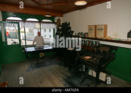 Im Inneren Bairds Druckerei, Ballycultra Stadt Ulster Folk und Verkehrsmuseum Belfast Nordirland UK GB Stockfoto