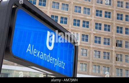 U-Bahnstation Alexanderplatz, Berlin, Deutschland Stockfoto