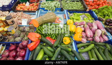 Gemüse auf einem schwach Markt, Cala Rajada, Mallorca, Balearen, Spanien Stockfoto