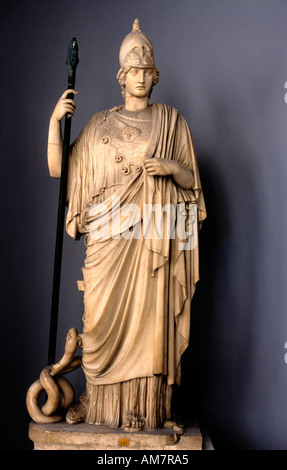 Der parischen Marmor Athena Giustiniani oder Giustiniani Minerva ist eine Antonine Roman Marmor Kopie der griechischen Skulptur von Pallas Adie Stockfoto