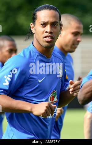 Ronaldinho, Belkaw Stadion, Training der brasilianischen Nationalmannschaft, Bergisch Gladbach, Nordrhein-Westfalen, Deutschland Stockfoto