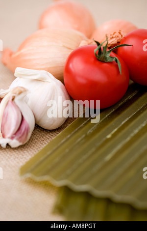 Pasta Tomaten Zwiebeln und Knoblauch. Stockfoto