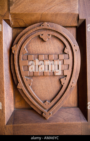 Wales Cardiff Cardiff Castle Herrn Butes Schlafzimmer geschnitzt heraldische Fensterverkleidung Auslöser Stockfoto