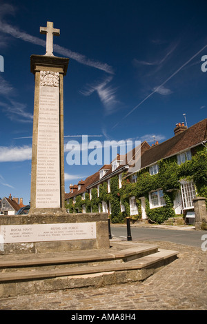 West Sussex South Downs Midhurst Kirchhügel Kriegerdenkmal Stockfoto