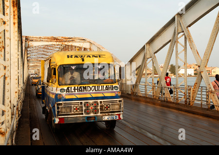 Senegal, Region Saint-Louis, Saint-Louis, Pont Faidherbe über Senegal-Fluss Stockfoto