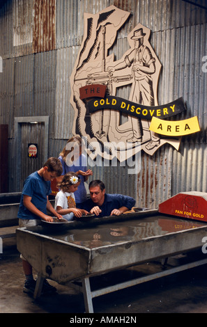 Familie Goldwaschen Stockfoto