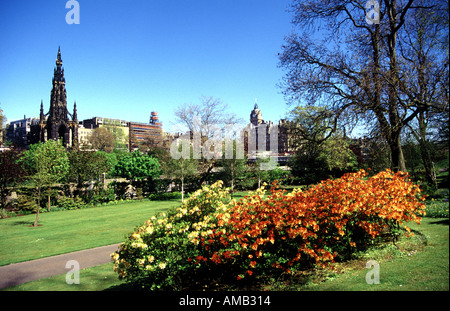 Das Scott Monument betrachtet von Princes Street Gardens in Edinburgh, Schottland Stockfoto