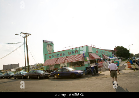 Wonder Bar Restaurant in Asbury Park Seite Strandresort in New Jersey USA Sommer 2006 Stockfoto