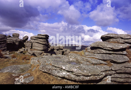 Combestone Tor mit interessanten Wolkenbildung Stockfoto