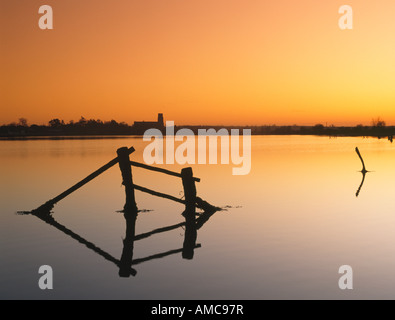 Sonnenuntergang am Blythburgh, Suffolk, england Stockfoto