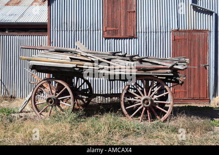 Wellblech Aufbau Detail und alten flachen Tischplatte Wagen Rutherglen NE Victoria Australien Stockfoto