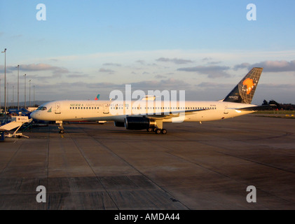 Flughafen Manchester UK Sierra National Airlines Boeing AfricaOne 757 200 Flugzeug Stockfoto