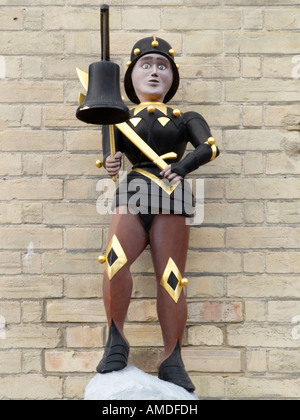 Southwold Jack Figur auf Adnams alleinige Bucht Brauerei Gebäude im Osten grün Southwold Suffolk angezeigt Stockfoto