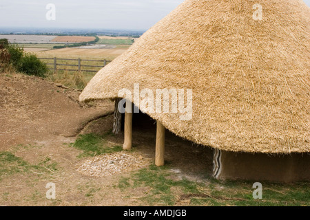 Rekonstruktion einer Lehmhütte Eisenzeit Stockfoto