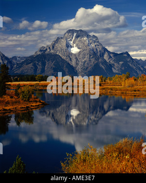 Grand Teton National Park in Wyoming zeigt Herbst Blick auf Mount Moran spiegelt sich in der Oxbow Bend des Snake River Stockfoto