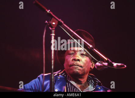 John Lee Hooker Blues-Musiker b 1917 D 2001 Born in Clarksdale Miss wirkten an der Palast Theater Beale Street Memphis bis er Stockfoto