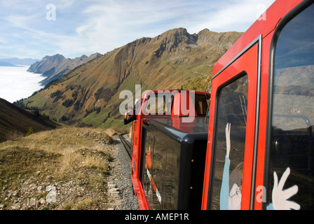 Mountain Train Rothorn Bahn zwischen Brienz und Brienzer Rothorn s Peak Alpen der Schweiz Stockfoto