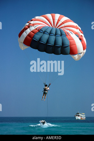 Paragliding in Pattaya Thailand Stockfoto