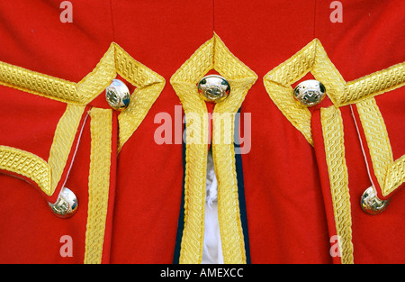 Georgische Trachtenumzug, Jane Austen Festival in Bath England UK GB außerhalb der Guildhall Detail der Militäruniform zu starten Stockfoto