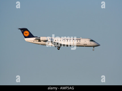 Lufthansa Regional Bombardier CRJ100LR Stockfoto